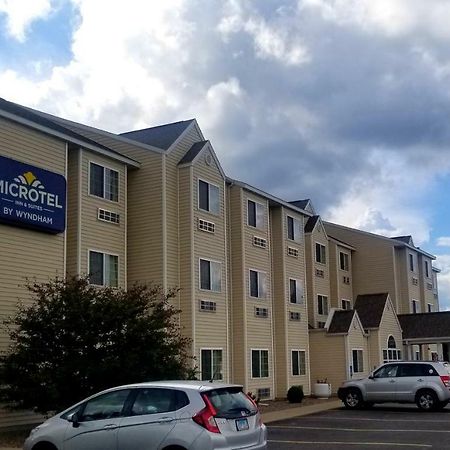 Microtel Inn&Suites by Wyndham Prairie du Chien Extérieur photo